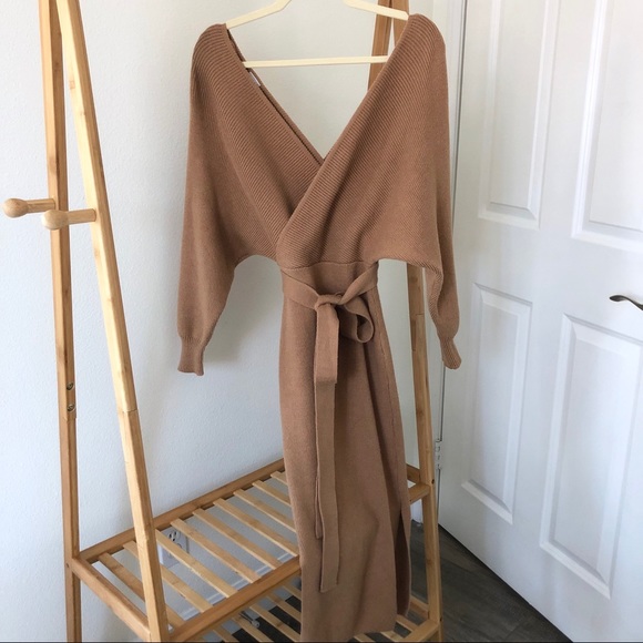 Selfie Leslie Beige Cameo Batwing Knit Midi Dress - Picture 3 of 7